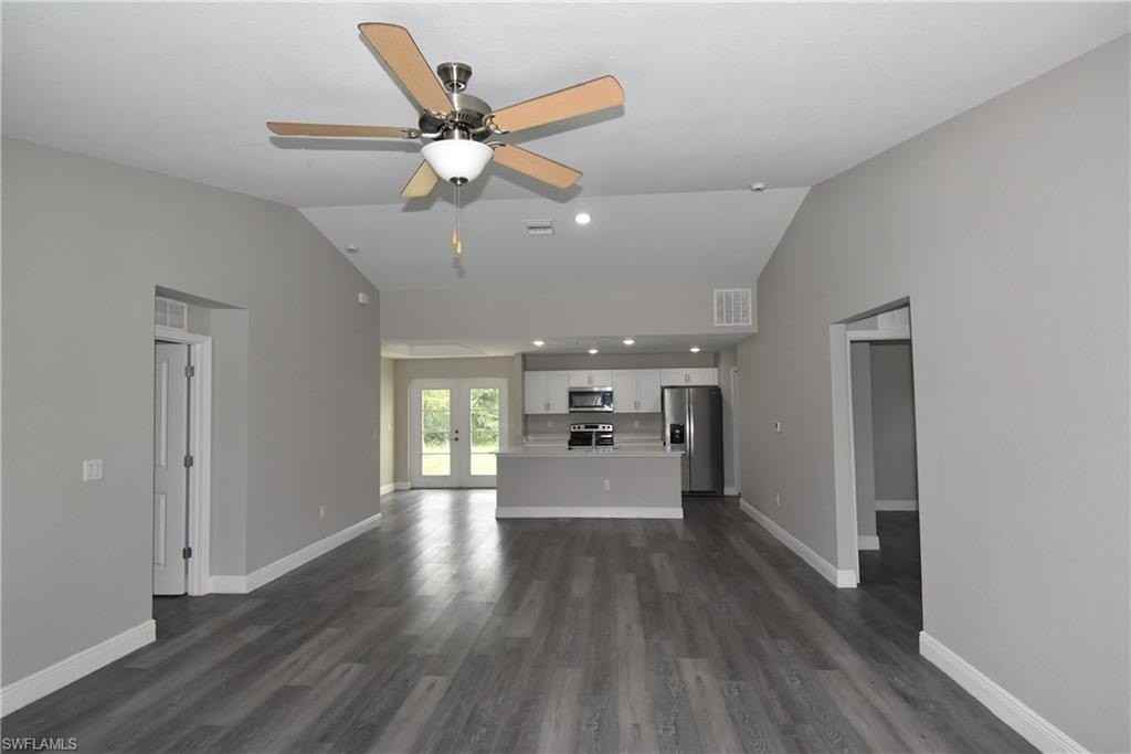 2140 Yalta Ter - Photo 5 of 28