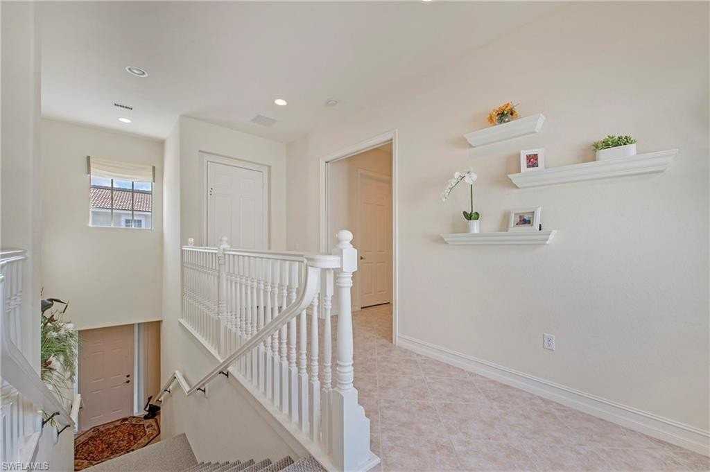 10141 Bellavista Cir Apt 604 - Photo 5 of 50