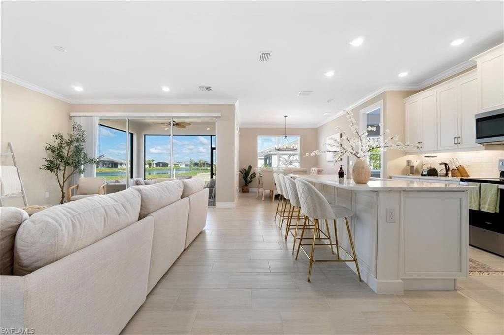 16765 Siesta Drum Way - Photo 4 of 48