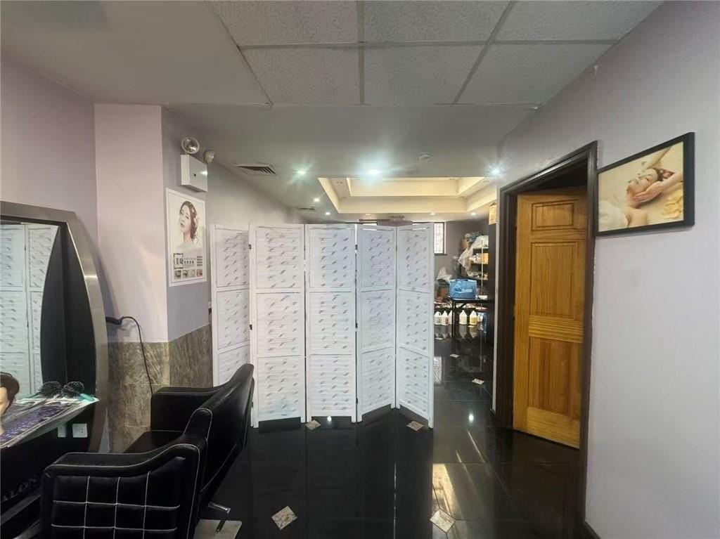 6222 18th Ave - Photo 4 of 9