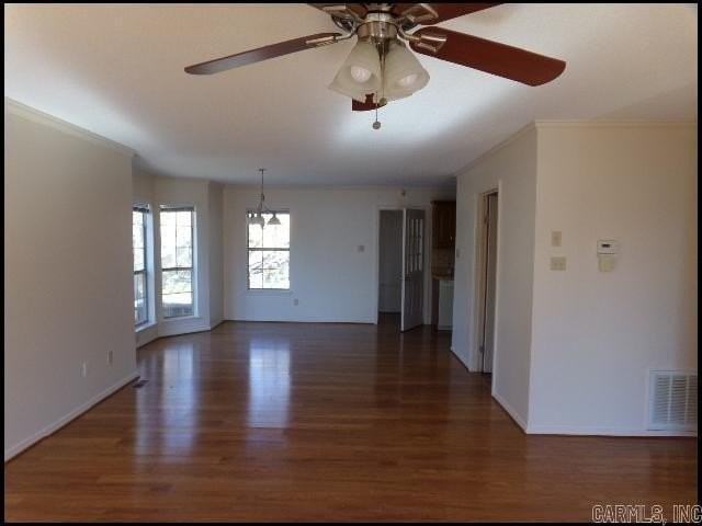 8 Forest Cir - Photo 5 of 23