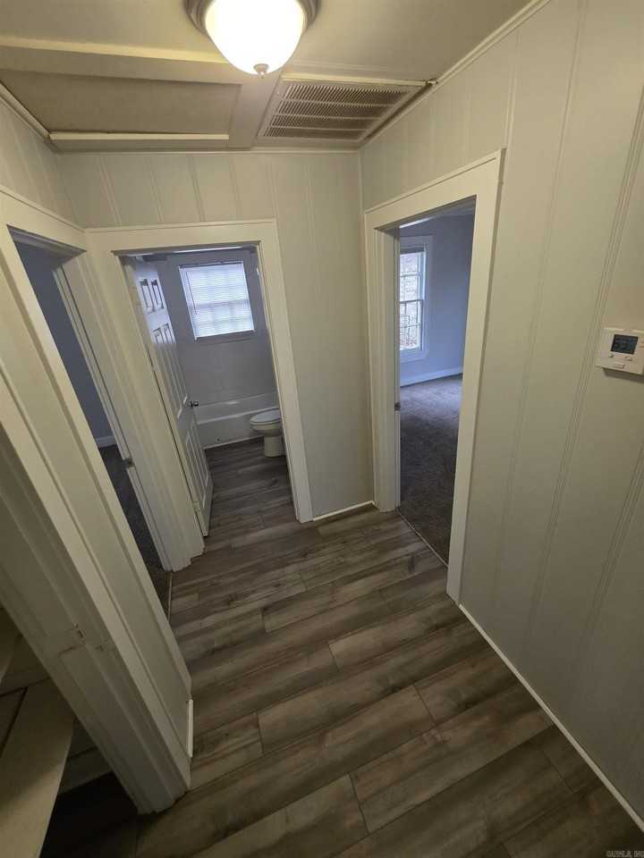 1411 Parker St - Photo 7 of 12