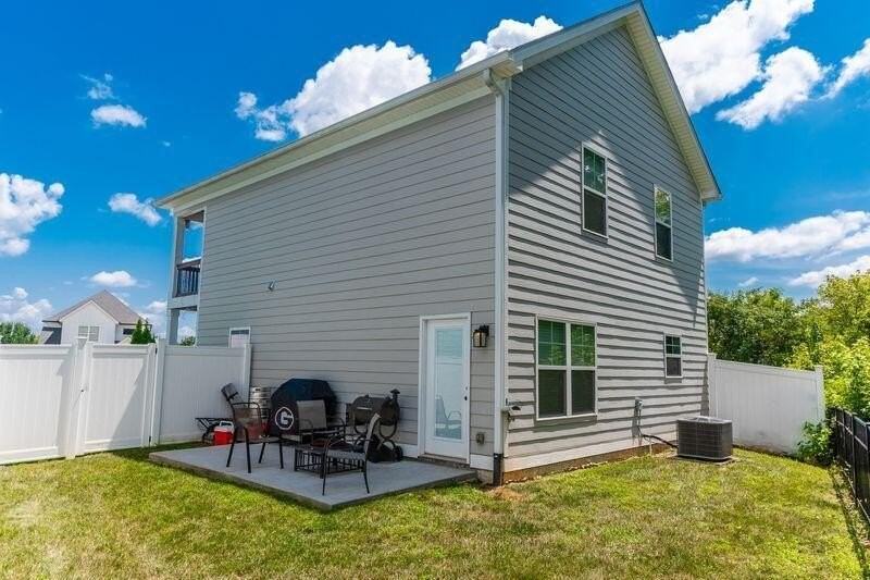 5390 Reneau Way - Photo 7 of 35