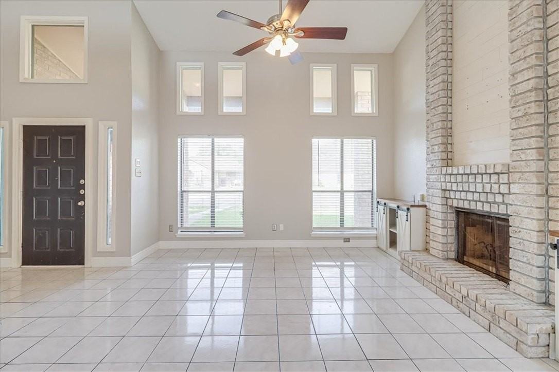 2938 River Crest Rd - Photo 7 of 39