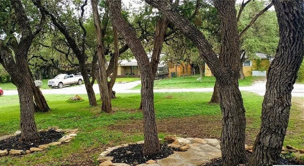 335 Flatrock Dr - Photo 3 of 17