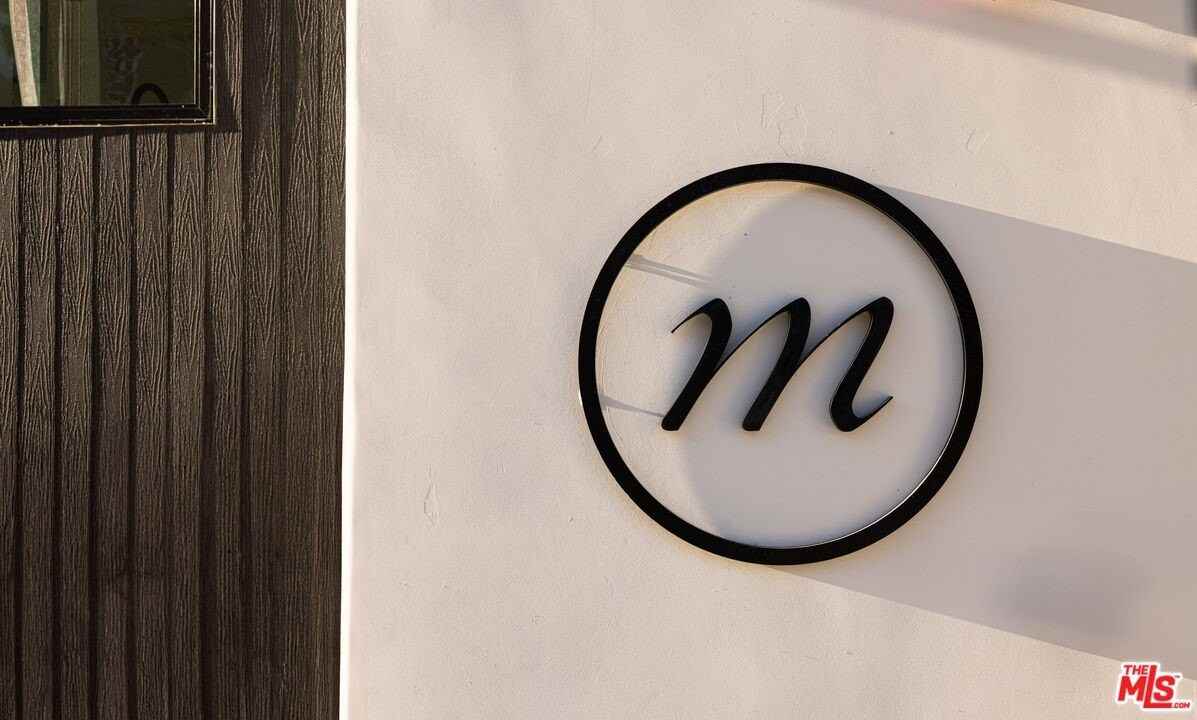 3004 W Sunset Blvd Apt 519 - Photo 2 of 27