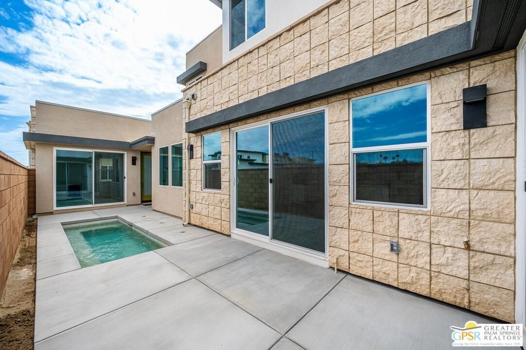 2651 Lavender Ln - Photo 4 of 45