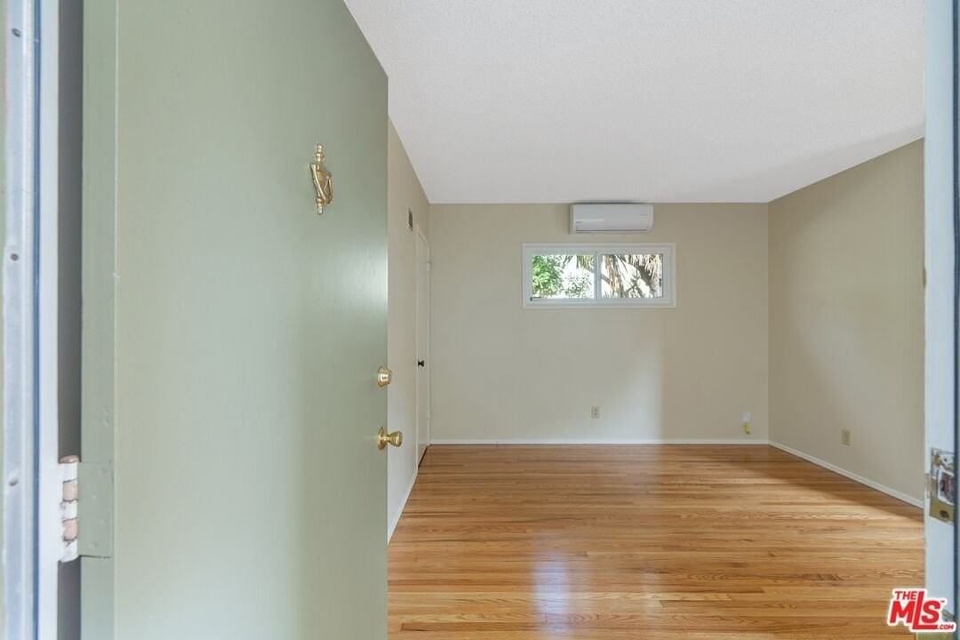 3502 La Clede Ave - Photo 4 of 18