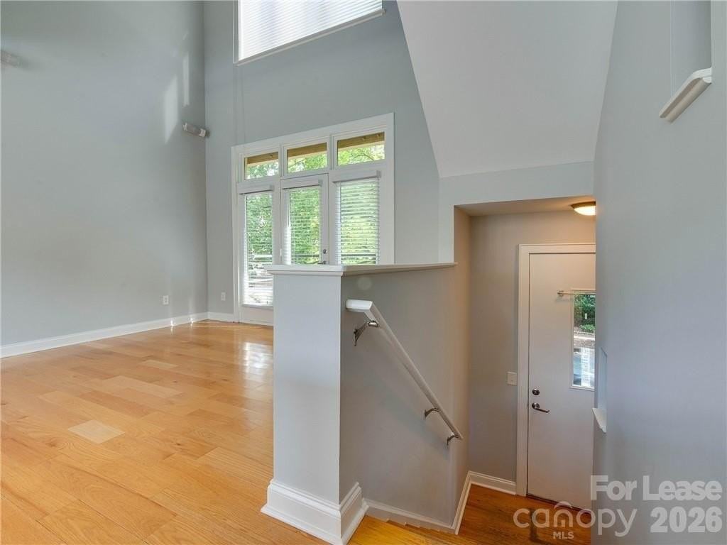 927 Garden District Dr - Photo 4 of 42