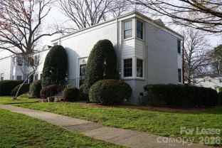 524 Wakefield Dr - Photo 1 of 1