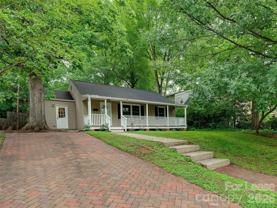 2329 Kingsbury Dr - Photo 1 of 1