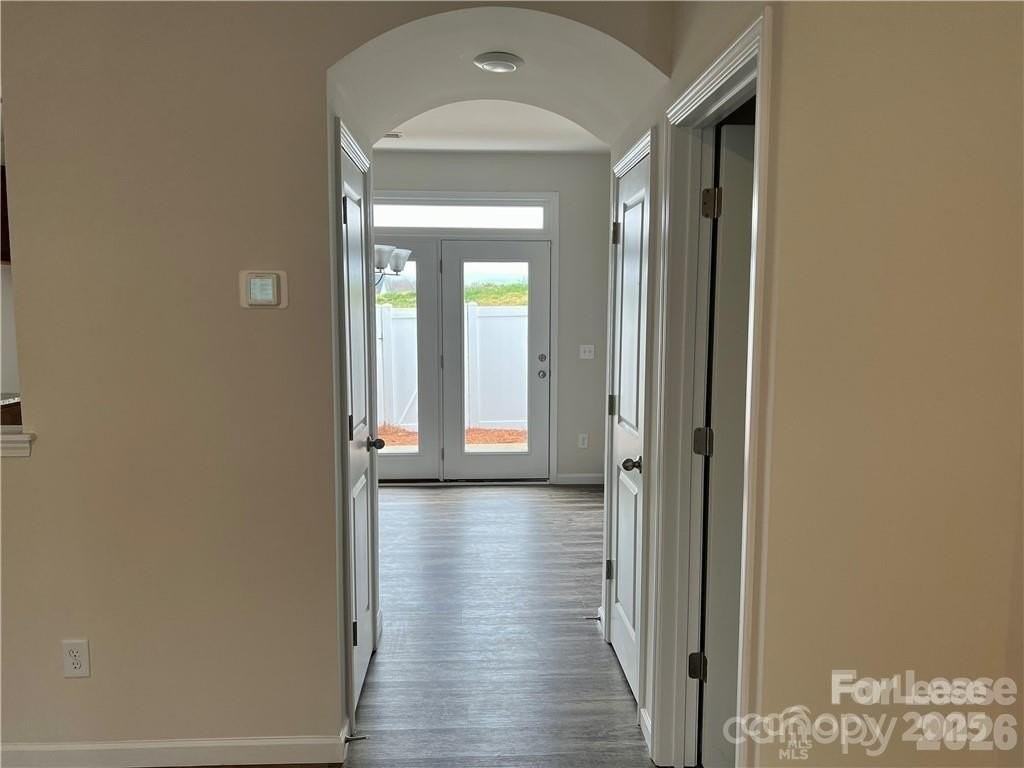 1017 Beatty Woods Dr - Photo 5 of 22