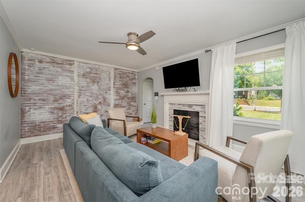 203 State St - Photo 5 of 13