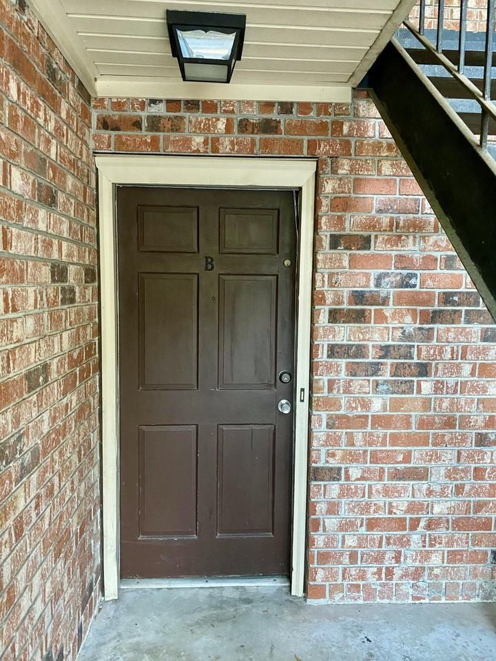 912 Sea Gull Dr Apt B - Photo 2 of 12