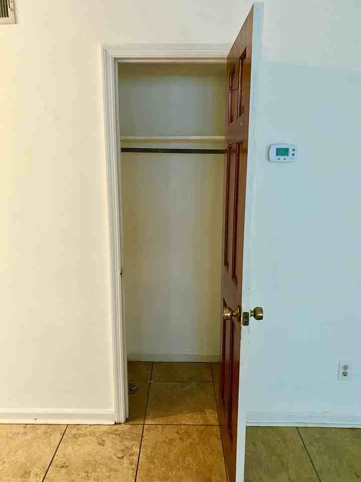 912 Sea Gull Dr Apt B - Photo 5 of 12