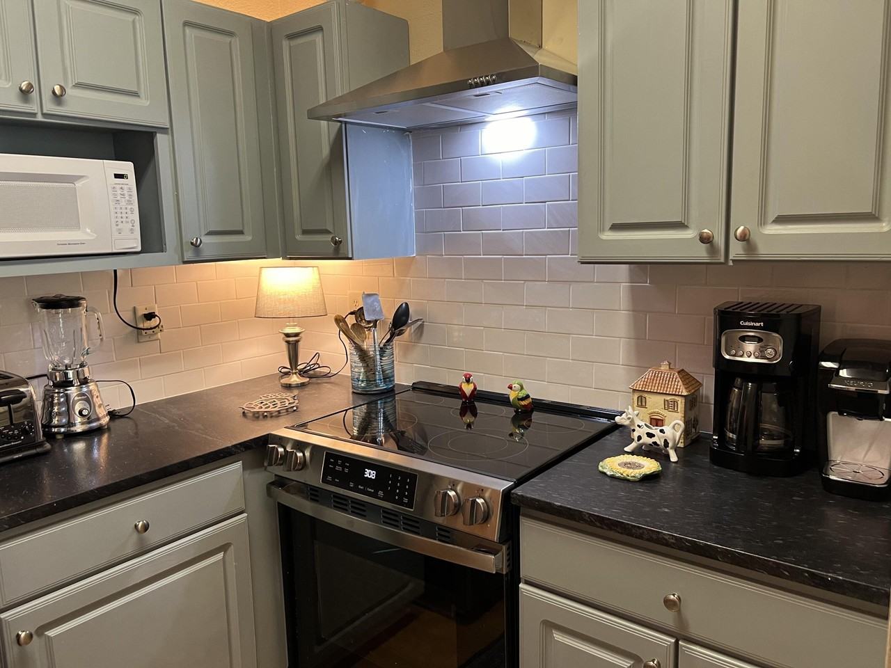 60 Fenwick Hall Aly - Photo 5 of 41