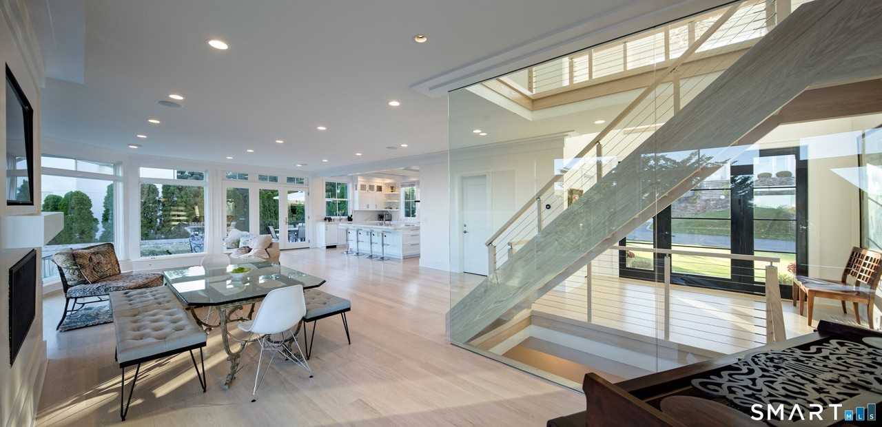 23 Sterling Dr - Photo 4 of 24