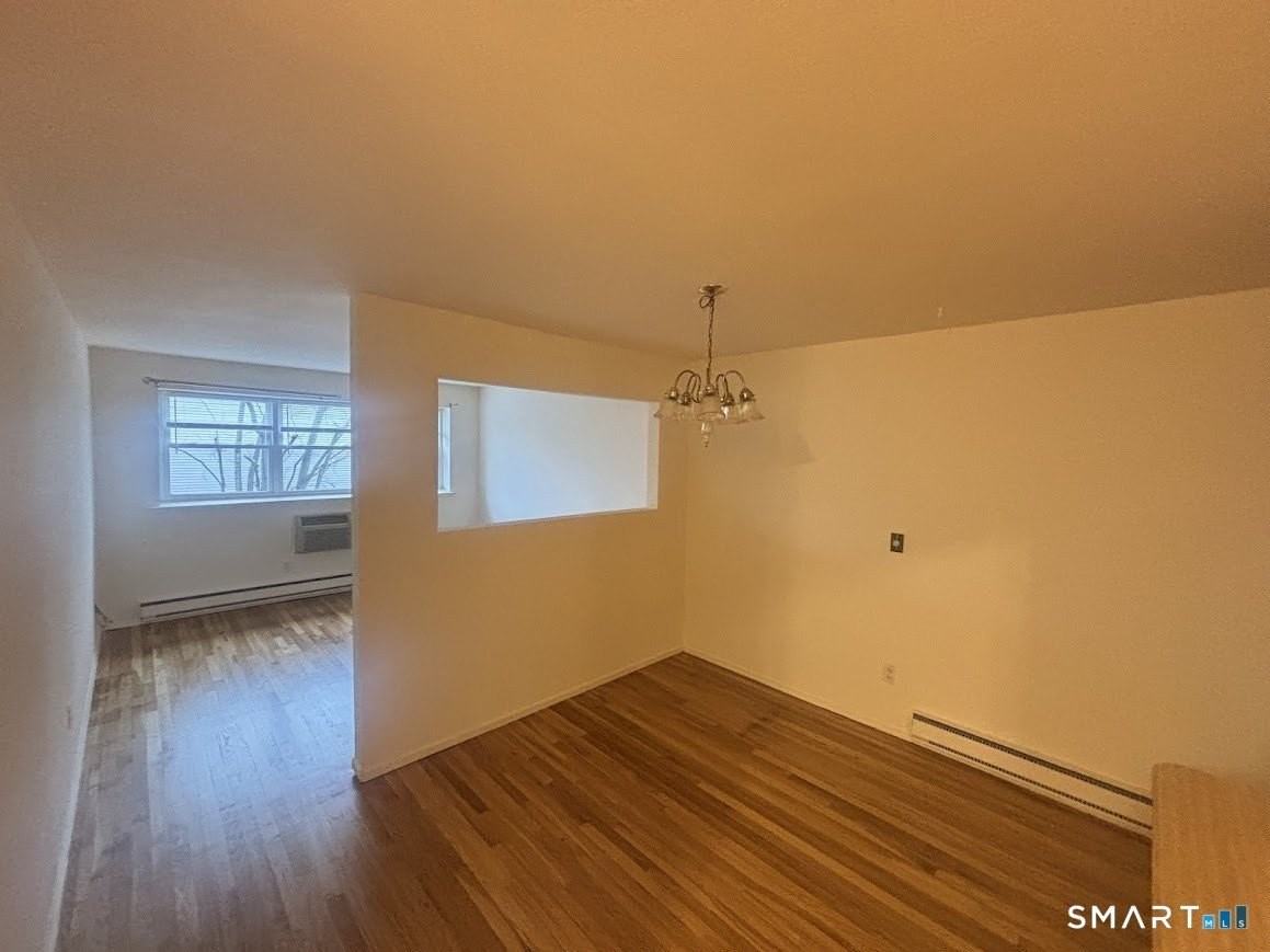 637 Cove Rd Unit A12 - Photo 4 of 19