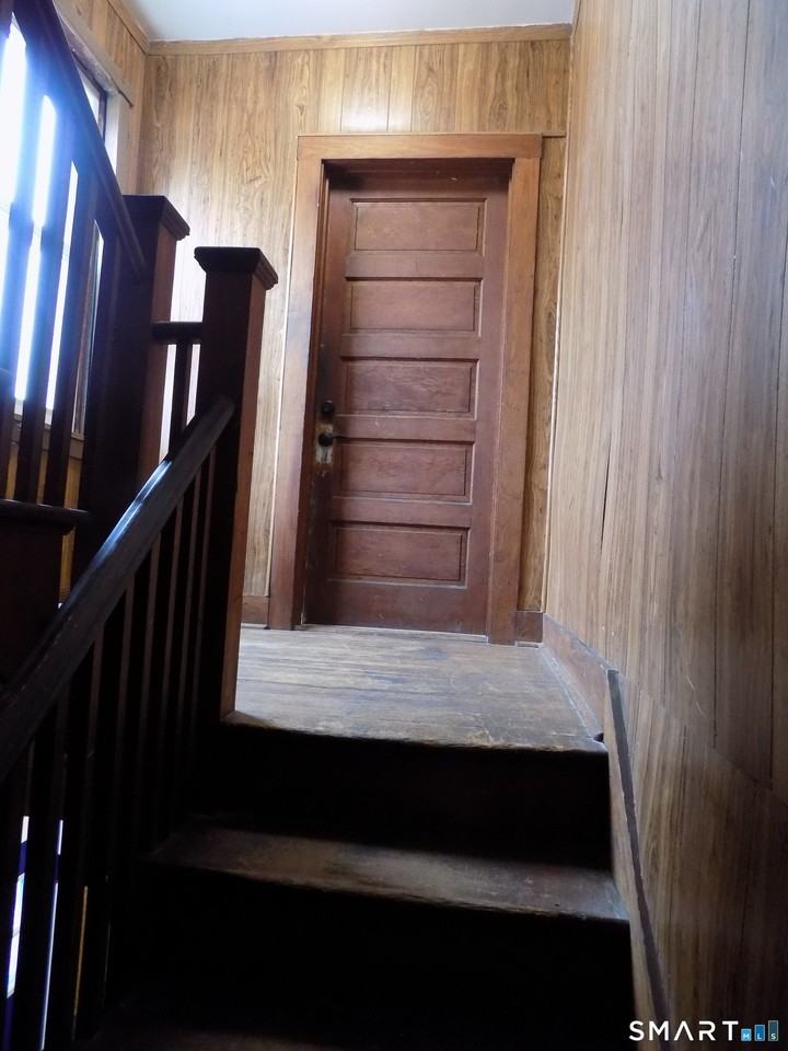 182 West St - Photo 3 of 31