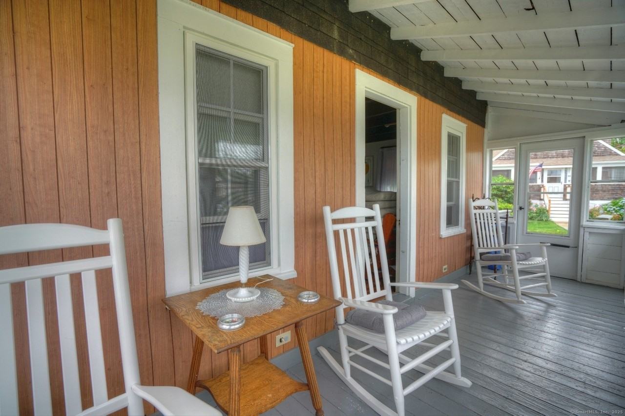 80 Noyes Ave - Photo 6 of 23