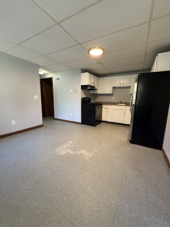 20 Garvin St Apt 1a - Photo 5 of 10