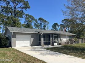 1385 Dexter Dr N - Photo 1 of 1