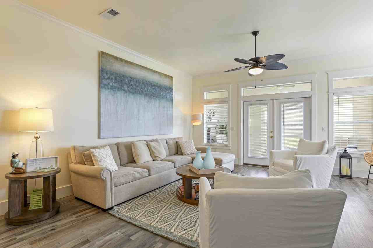 843 Grand Harbour E - Photo 7 of 24