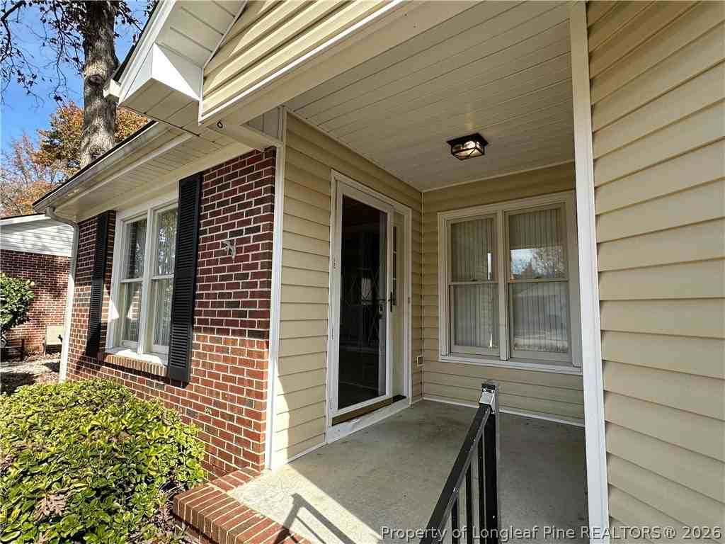 2678 Rivercliff Rd - Photo 2 of 19