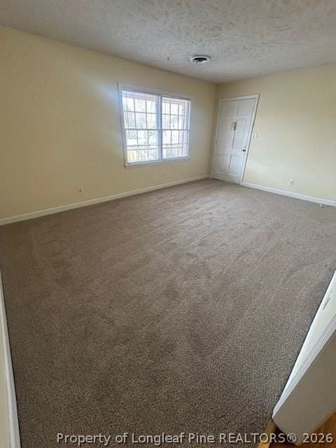 1005 N Elm St - Photo 5 of 12