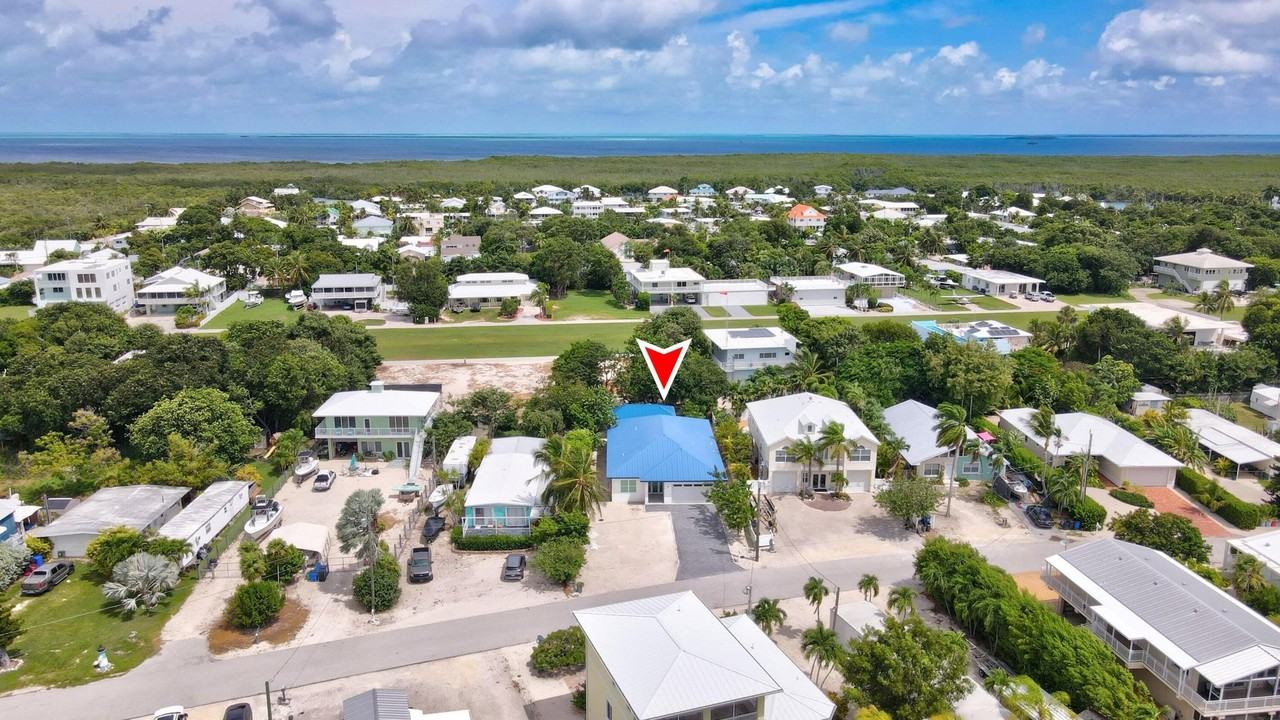 141 Orchid St - Photo 2 of 27