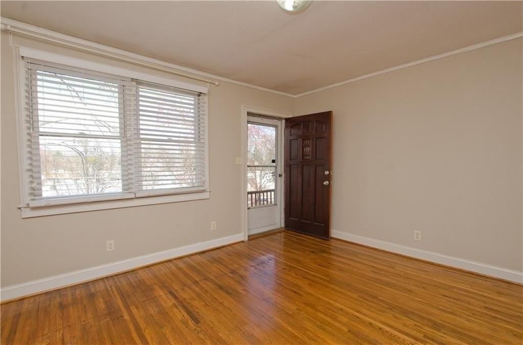 1398 Woodmont Ln Nw - Photo 3 of 21