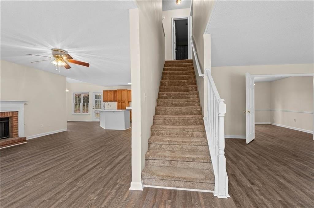 2155 Southbrook Rdg Nw - Photo 2 of 41