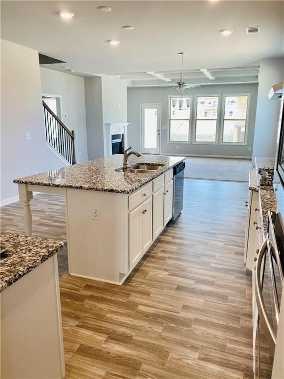 3070 Andover Trl - Photo 3 of 41