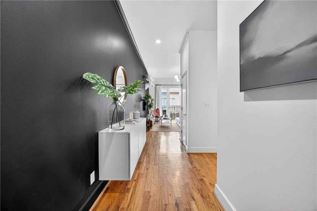 384 Ralph Mcgill Blvd Ne Unit 322 - Photo 3 of 23