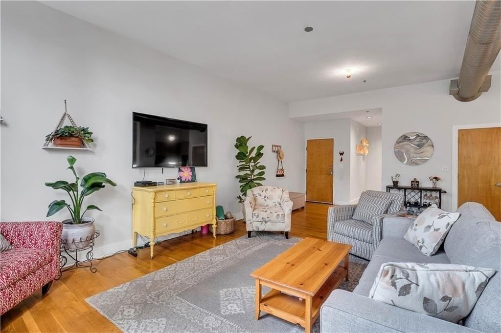 15 Waddell St Ne #204 - Photo 7 of 26