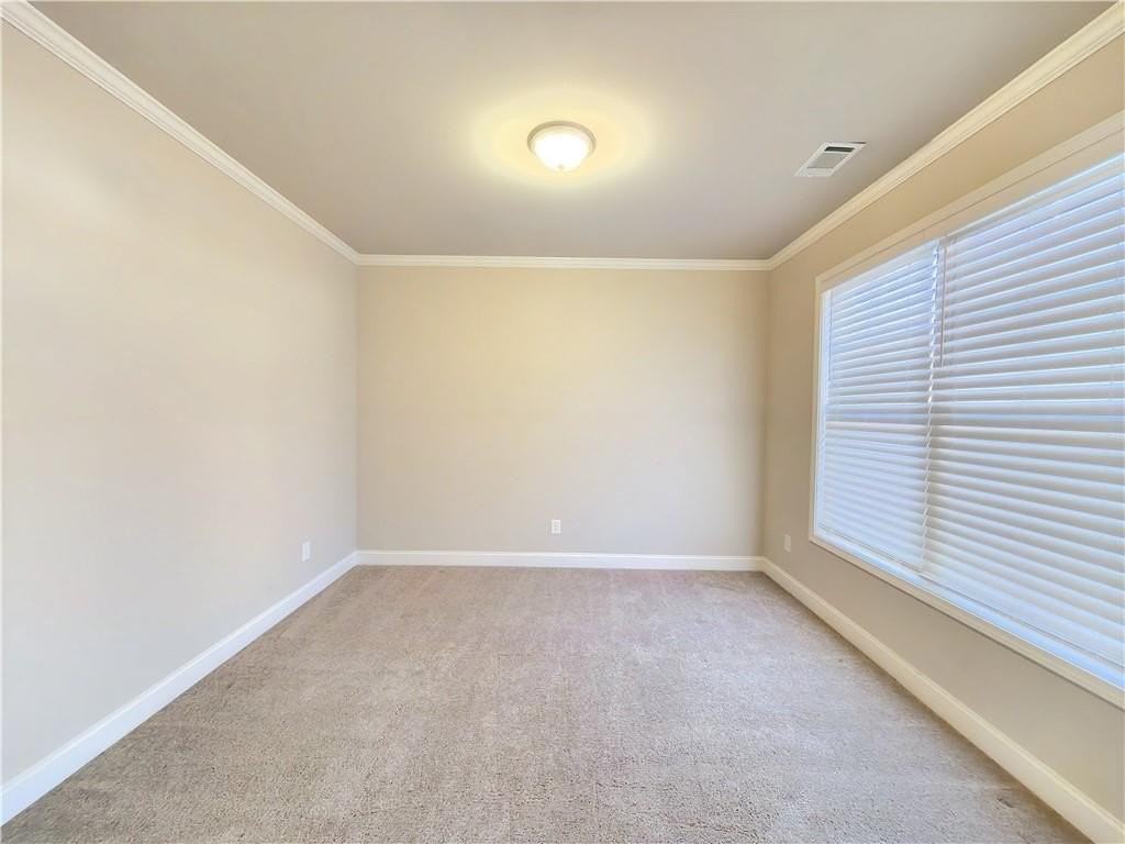 3068 Ivy Crossing Dr - Photo 3 of 44