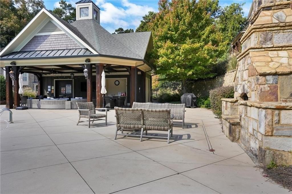 2443 Gatebury Cir - Photo 6 of 45