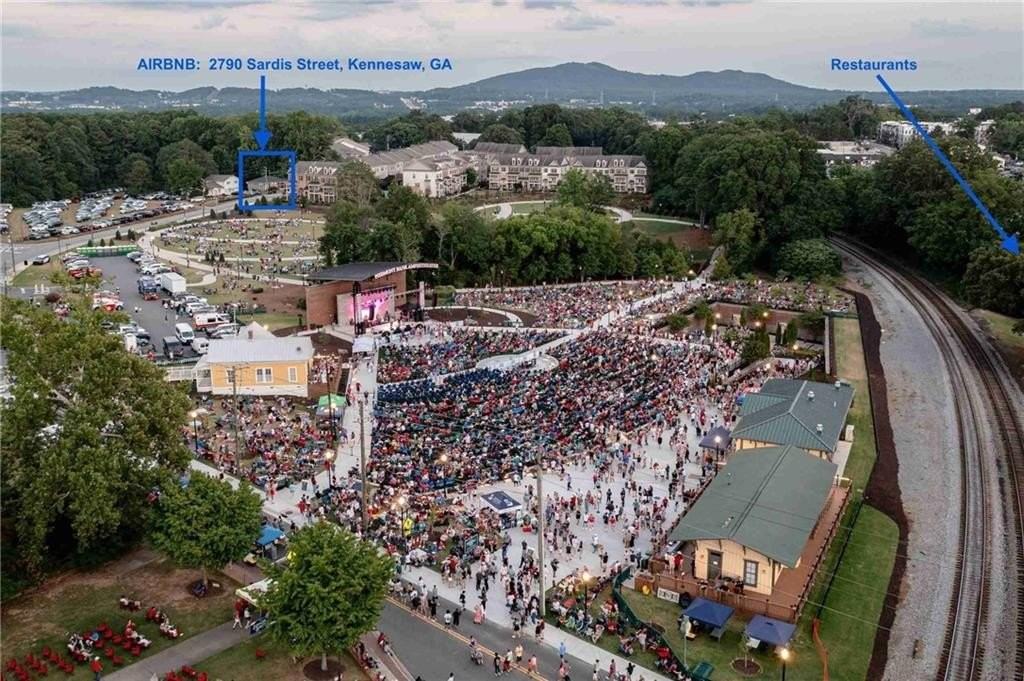 2790 Sardis St Nw - Photo 5 of 49