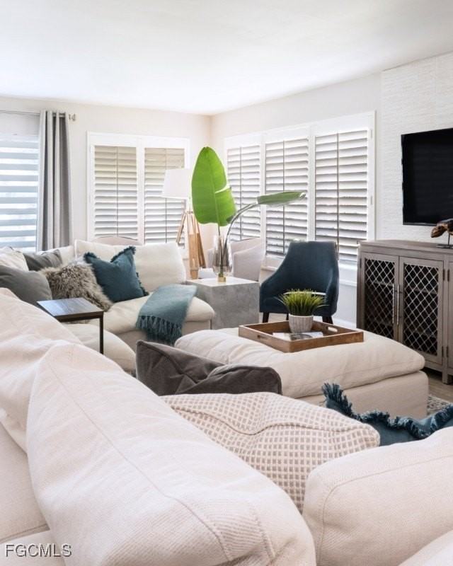 12 Knights Bridge Rd Unit A32 #A32 - Photo 6 of 7