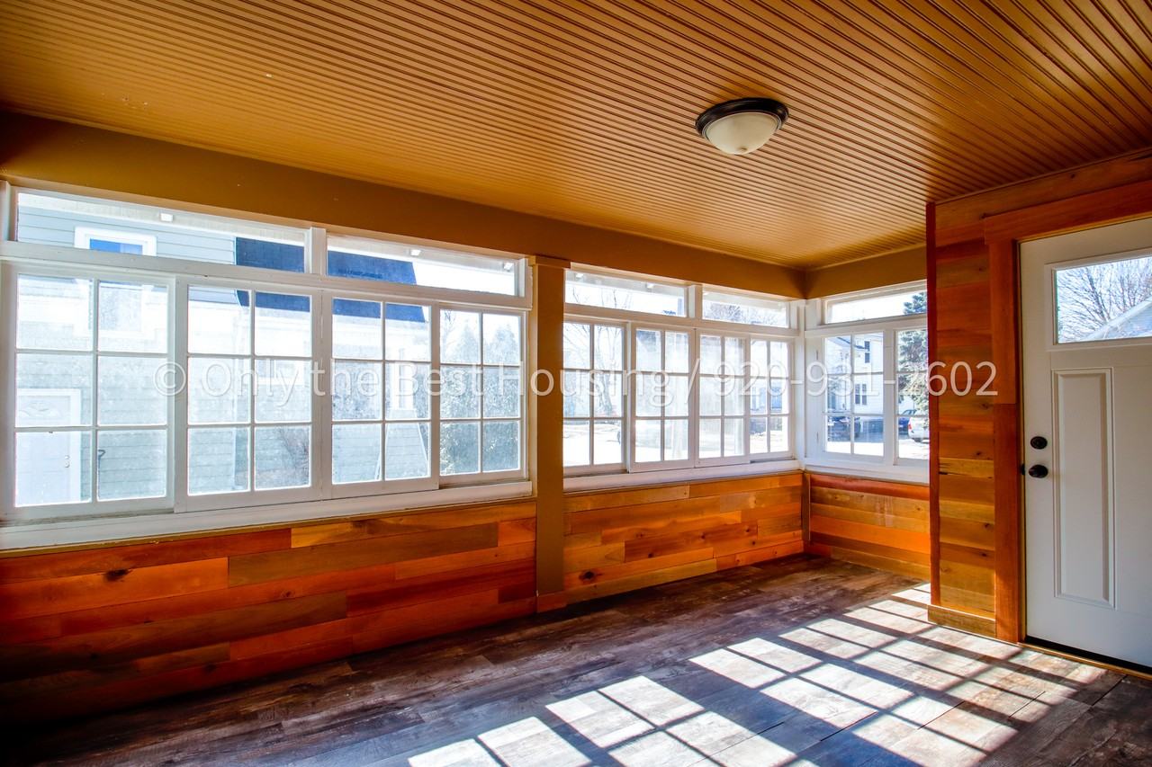 728 Franklin St #1 - Photo 6 of 24