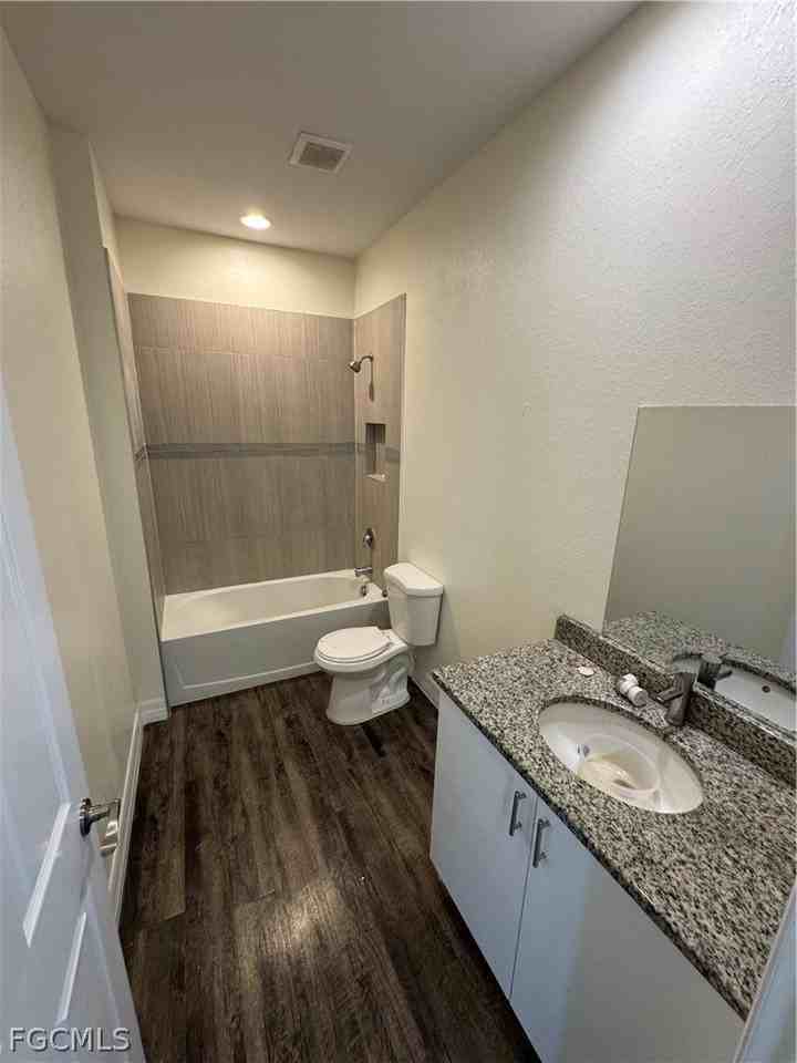 8036 Buttercup Cir - Photo 6 of 11