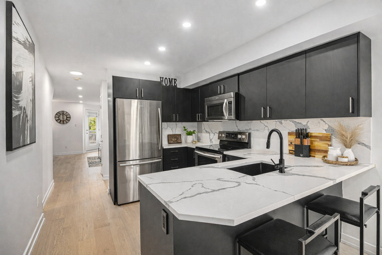 4522 Innes Road - Photo 2 of 11