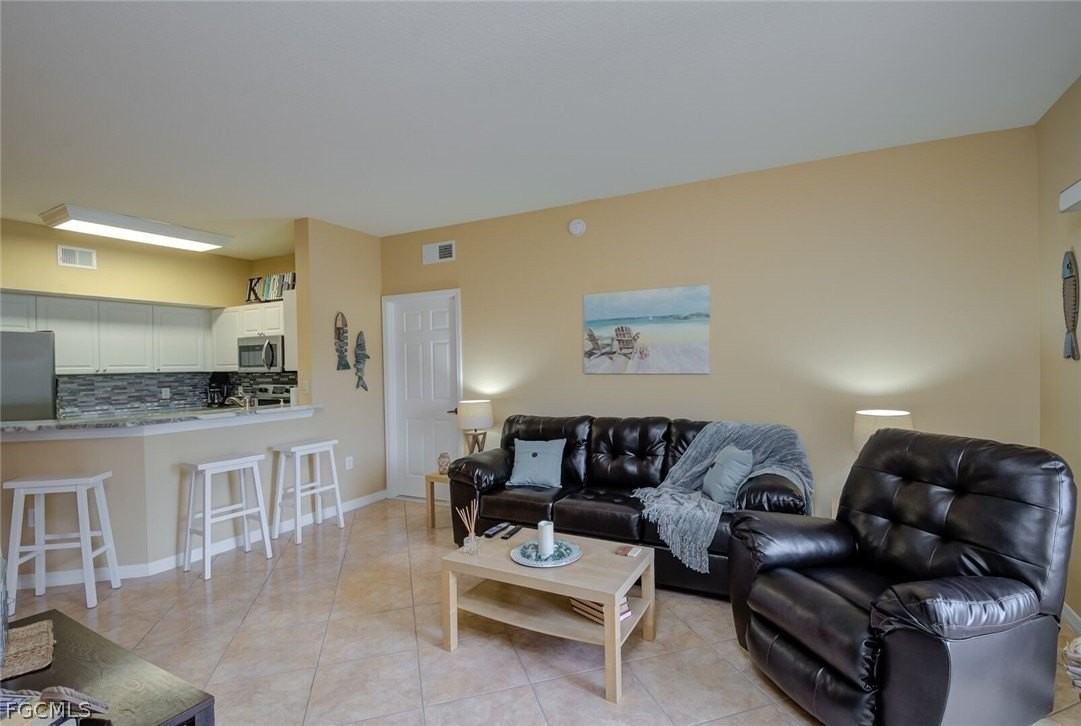 15625 Ocean Walk Cir #313 - Photo 4 of 25