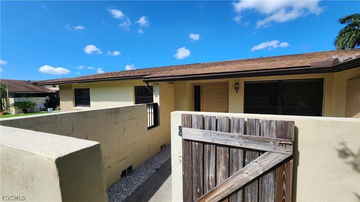 6182 Principia Dr Unit 4 - Photo 7 of 23