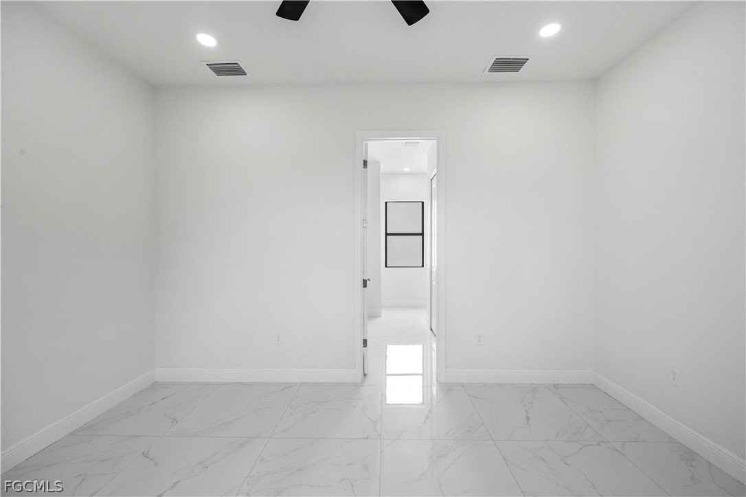 744 Oakridge Ave S - Photo 6 of 18