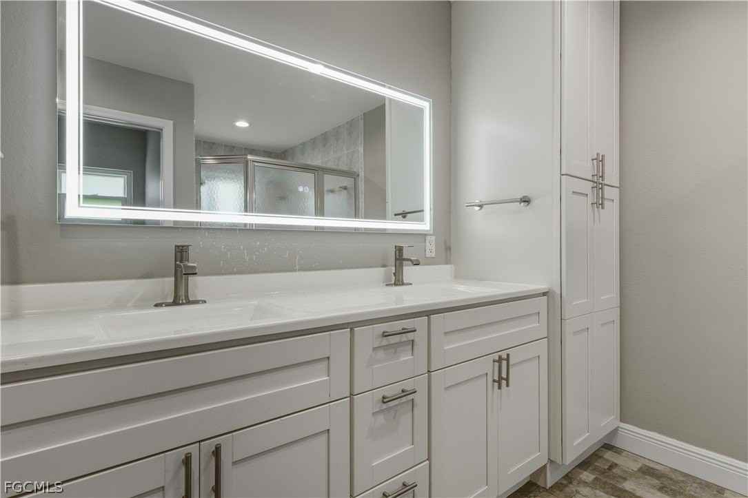 1105 Se 13th St - Photo 6 of 19