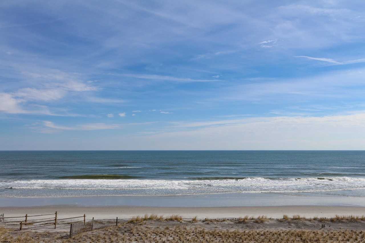 512 E Brigantine Ave #2 - Photo 5 of 31