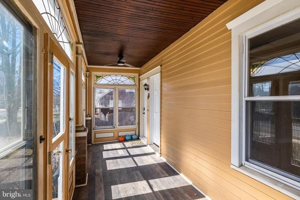 207 Park Ave #A - Photo 5 of 18