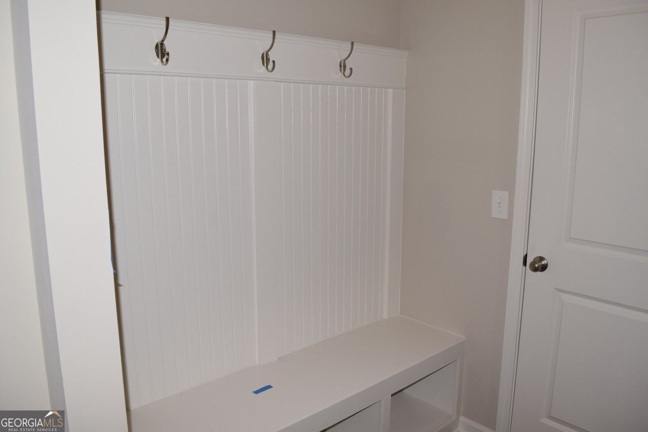 533 Brighton Park Cir - Photo 7 of 20