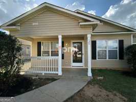 featured image of 125 Orchard Pass